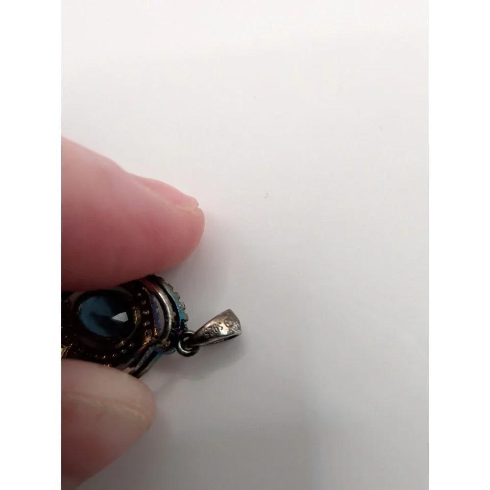 Natural Blue‎ Topaz Sterling Silver Pendant